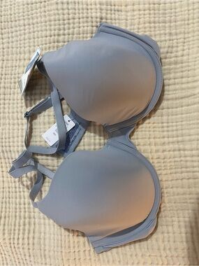 Everyday Smooth Light BlueGray T-Shirt Bra from Gapbody